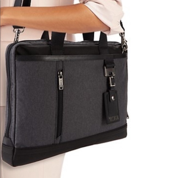 Tumi briefcase - Picture 3 of 4